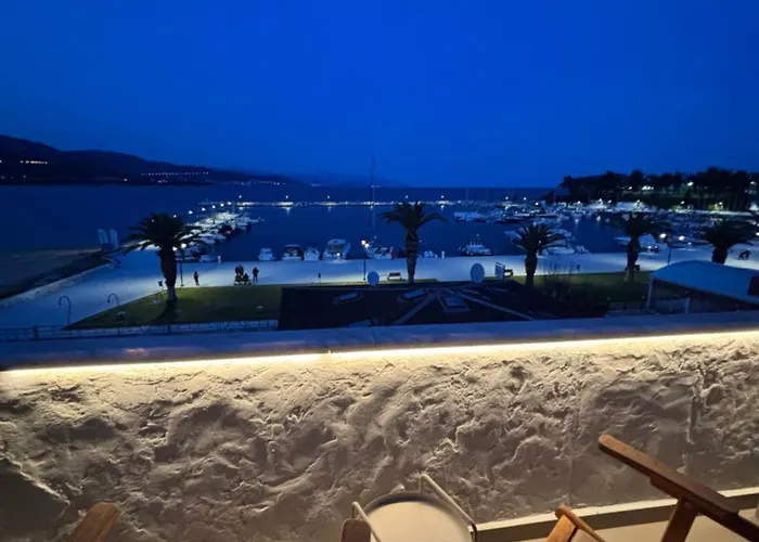 Blue * Nea Iraklitsa